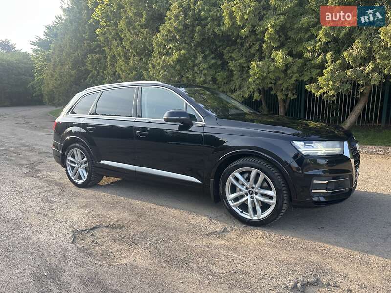 Внедорожник / Кроссовер Audi Q7 2017 в Львове