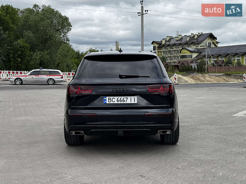 Внедорожник / Кроссовер Audi Q7 2016 в Львове