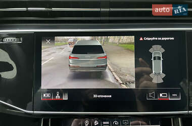 Внедорожник / Кроссовер Audi Q7 2022 в 