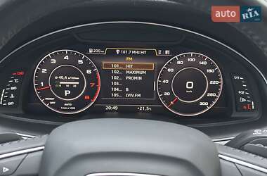 Внедорожник / Кроссовер Audi Q7 2017 в 