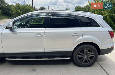 Внедорожник / Кроссовер Audi Q7 2013 в 
