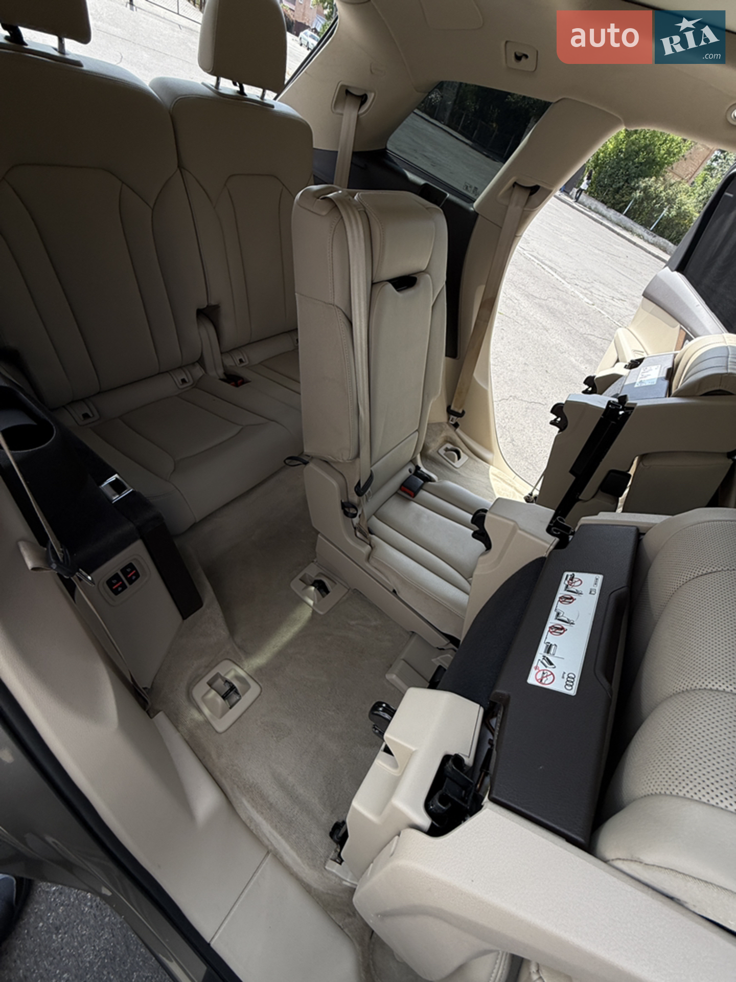 2016 Audi Q7 - мініатюра 19