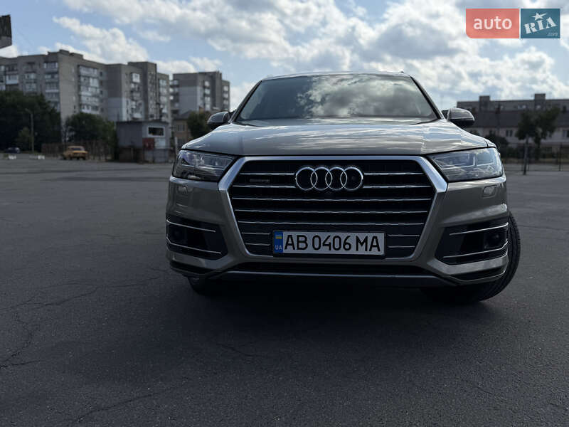 Внедорожник / Кроссовер Audi Q7 2016 в Виннице