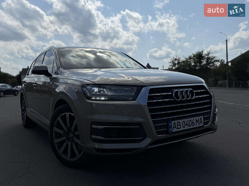 Внедорожник / Кроссовер Audi Q7 2016 в Виннице