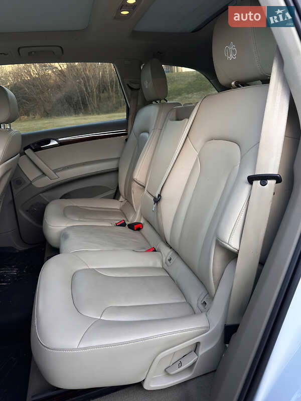 Позашляховик / Кросовер Audi Q7 2014 в Вінниці