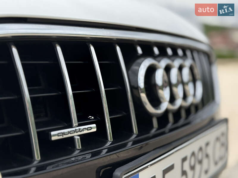 Внедорожник / Кроссовер Audi Q7 2015 в Днепре