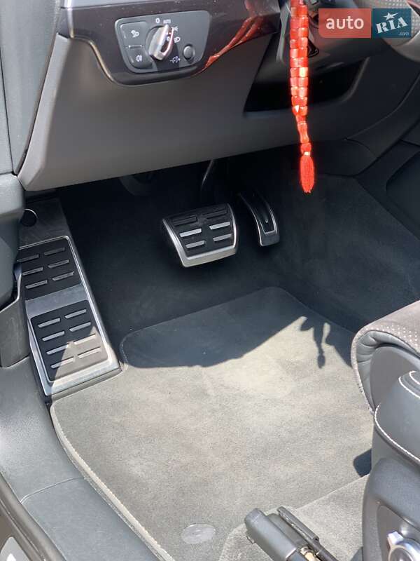 Внедорожник / Кроссовер Audi Q7 2016 в Одессе