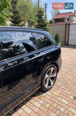 Внедорожник / Кроссовер Audi Q7 2016 в 