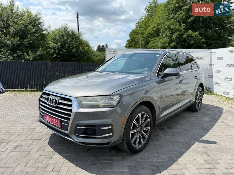 Внедорожник / Кроссовер Audi Q7 2017 в Луцке