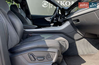 Внедорожник / Кроссовер Audi Q7 2022 в 