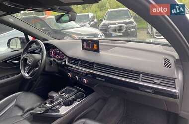 Внедорожник / Кроссовер Audi Q7 2018 в 