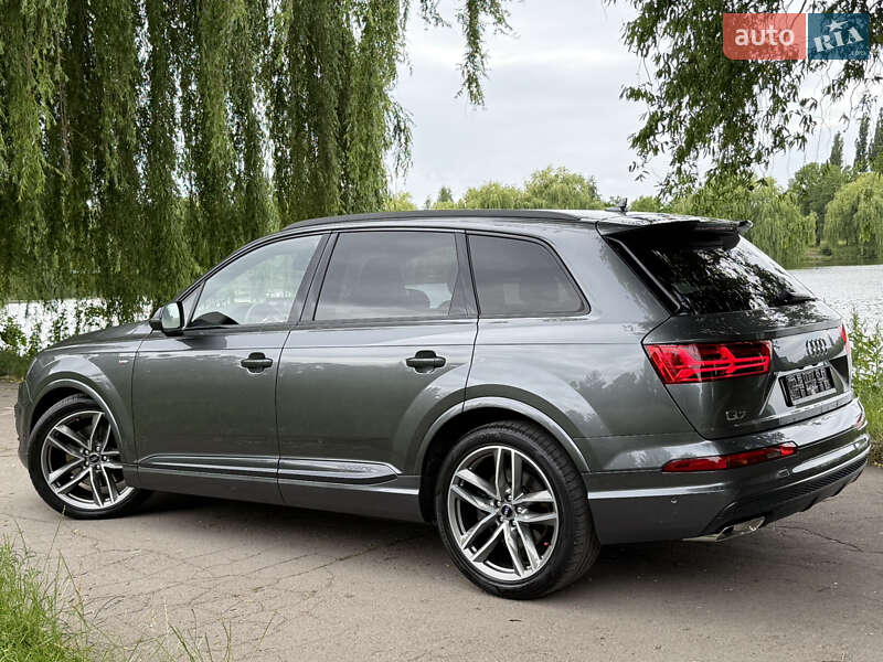 Внедорожник / Кроссовер Audi Q7 2017 в Ровно фото 18 Внедорожник / Кроссовер Audi Q7 2017 в Ровно