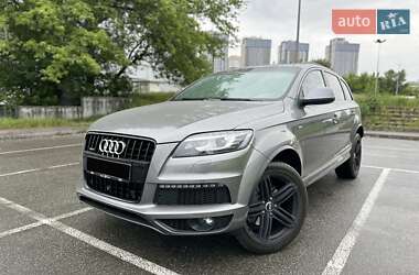 Позашляховик / Кросовер Audi Q7 2015 в Києві