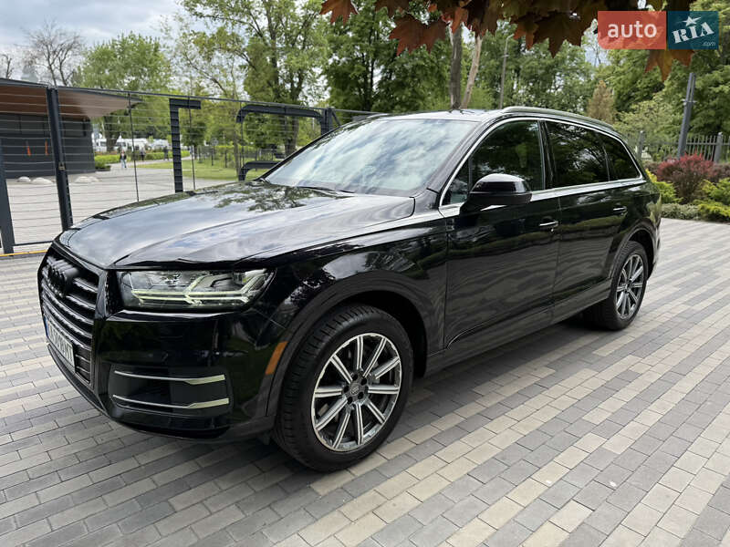 Внедорожник / Кроссовер Audi Q7 2018 в Киеве