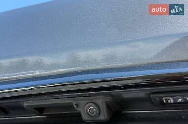 Внедорожник / Кроссовер Audi Q7 2022 в 