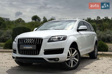 Внедорожник / Кроссовер Audi Q7 2015 в Днепре