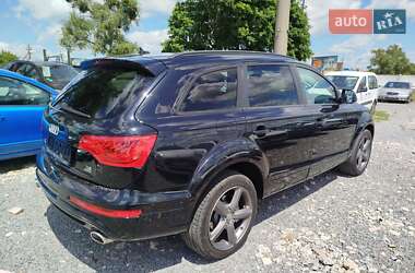 Внедорожник / Кроссовер Audi Q7 2015 в 