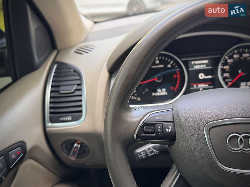 Внедорожник / Кроссовер Audi Q7 2012 в Львове