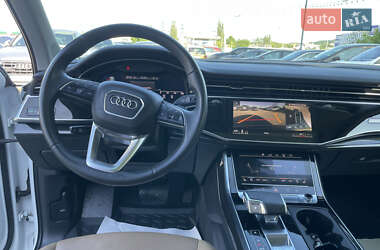 Внедорожник / Кроссовер Audi Q7 2020 в 