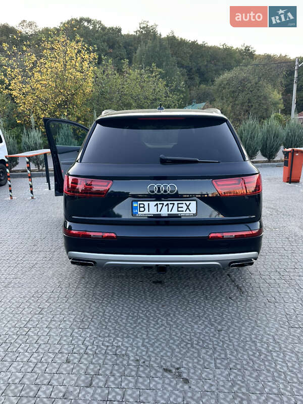 Внедорожник / Кроссовер Audi Q7 2016 в Харькове