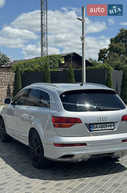 Внедорожник / Кроссовер Audi Q7 2006 в 