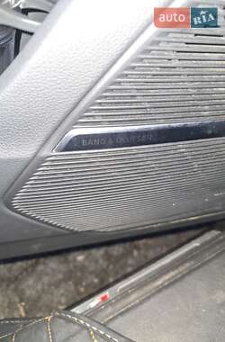 Внедорожник / Кроссовер Audi Q7 2021 в 