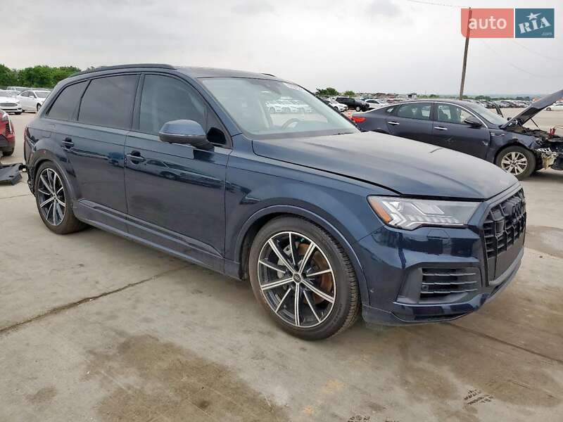 Внедорожник / Кроссовер Audi Q7 2024 в Киеве