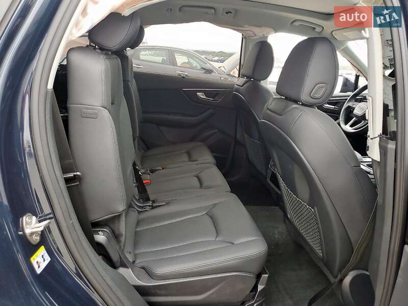 Внедорожник / Кроссовер Audi Q7 2024 в Киеве