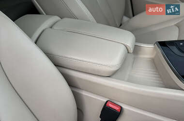 Внедорожник / Кроссовер Audi Q7 2017 в 