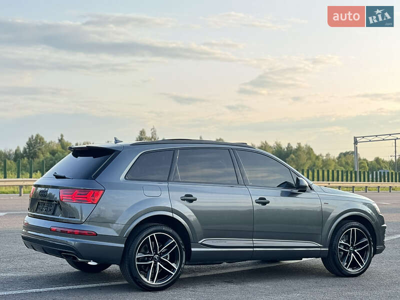 Внедорожник / Кроссовер Audi Q7 2017 в Ковеле