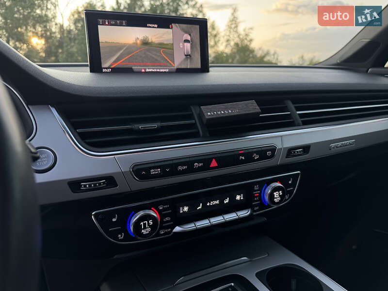 Внедорожник / Кроссовер Audi Q7 2017 в Ковеле