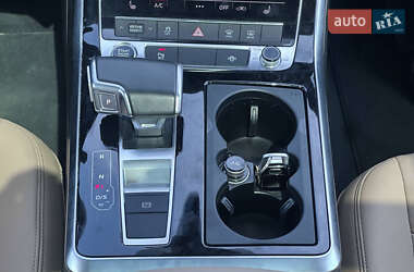 Внедорожник / Кроссовер Audi Q7 2021 в 