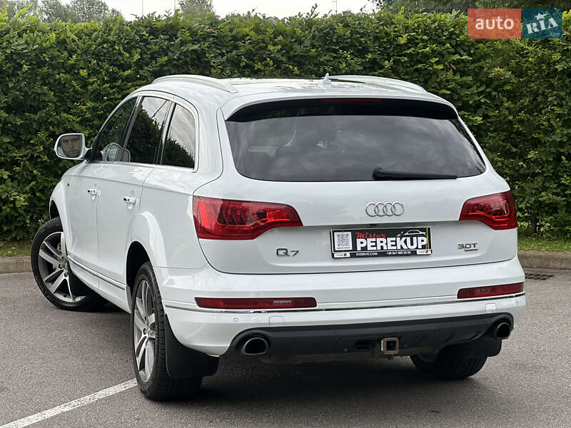 Внедорожник / Кроссовер Audi Q7 2014 в Киеве