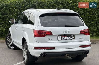 Внедорожник / Кроссовер Audi Q7 2014 в 