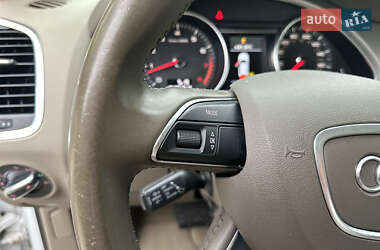 Внедорожник / Кроссовер Audi Q7 2014 в 