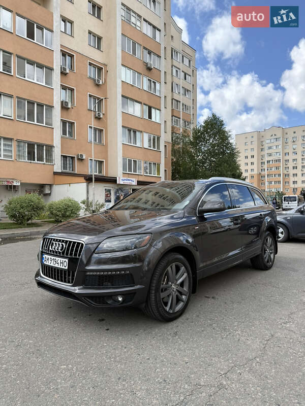 Внедорожник / Кроссовер Audi Q7 2011 в Киеве