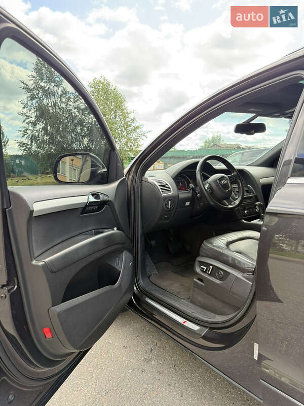 Внедорожник / Кроссовер Audi Q7 2011 в Киеве