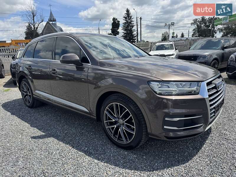 Внедорожник / Кроссовер Audi Q7 2015 в Тернополе