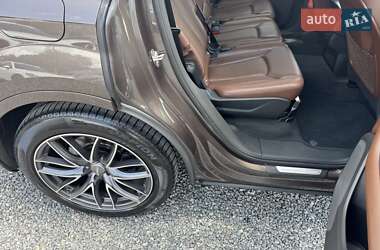 Внедорожник / Кроссовер Audi Q7 2015 в 