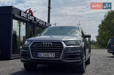 Внедорожник / Кроссовер Audi Q7 2016 в 