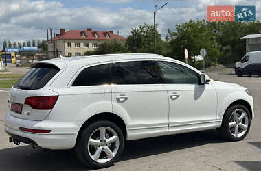 Внедорожник / Кроссовер Audi Q7 2012 в 