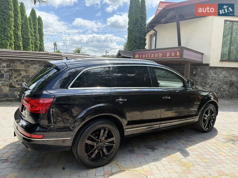 Внедорожник / Кроссовер Audi Q7 2010 в Хмельницком