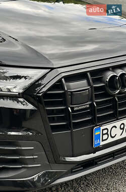 Внедорожник / Кроссовер Audi Q7 2023 в 