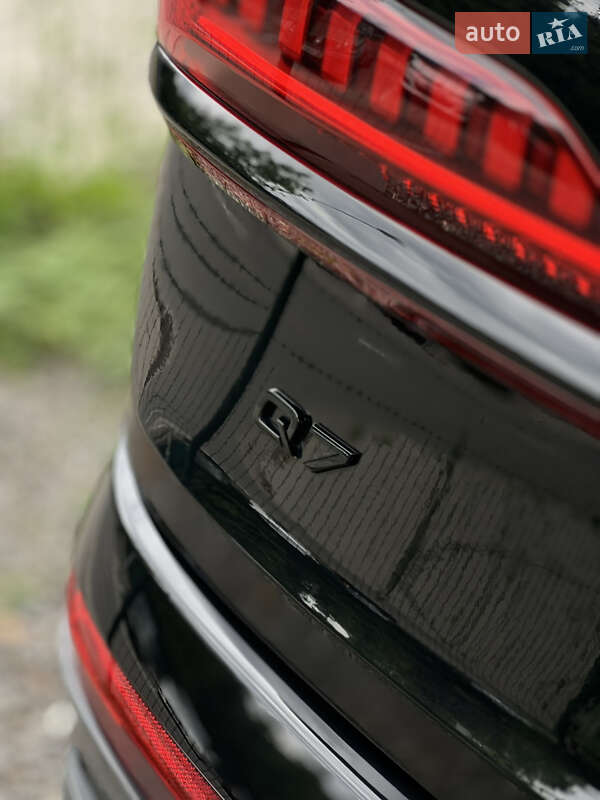 Внедорожник / Кроссовер Audi Q7 2023 в Львове