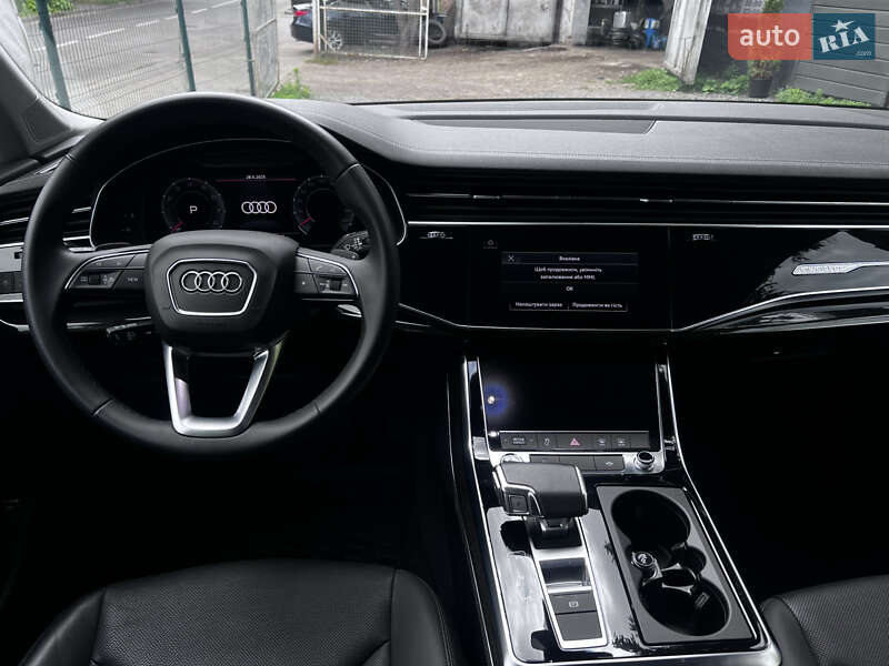 Внедорожник / Кроссовер Audi Q7 2023 в Львове