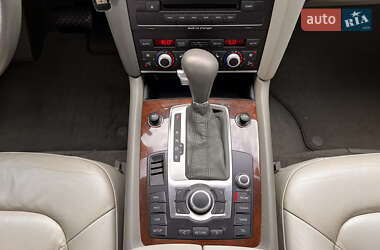 Внедорожник / Кроссовер Audi Q7 2008 в 