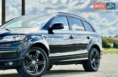 Внедорожник / Кроссовер Audi Q7 2012 в 
