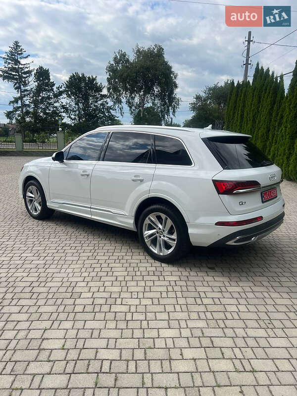Внедорожник / Кроссовер Audi Q7 2020 в Львове