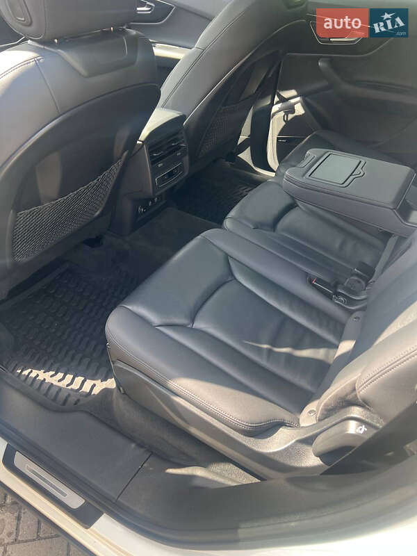 Внедорожник / Кроссовер Audi Q7 2020 в Львове