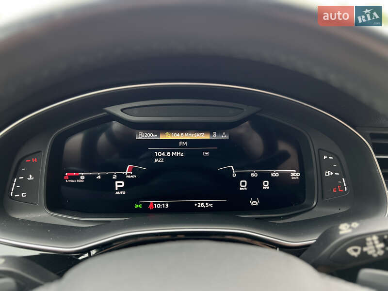 Позашляховик / Кросовер Audi Q7 2021 в Києві